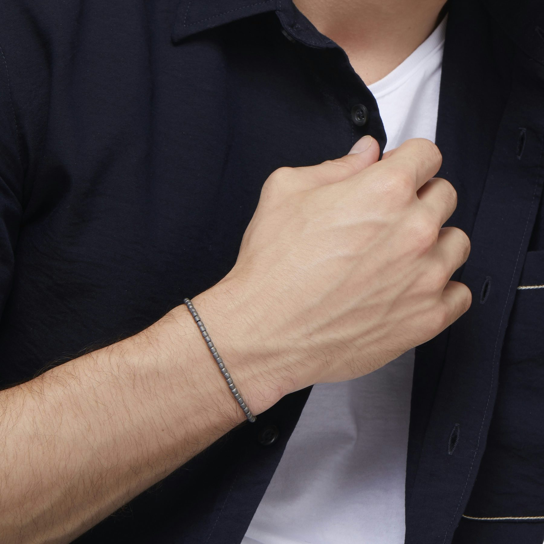 TITANIUM MINI GRANELLI BRACELET 1